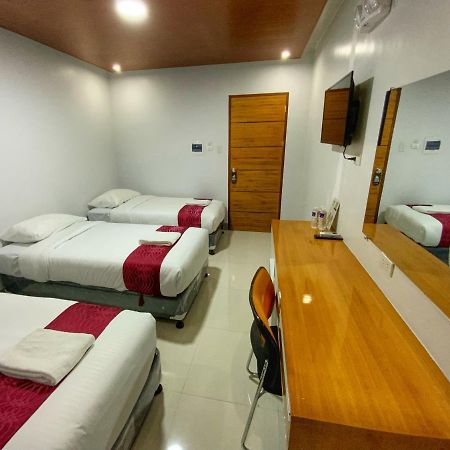 Icon Venue And Suites General Santos City エクステリア 写真