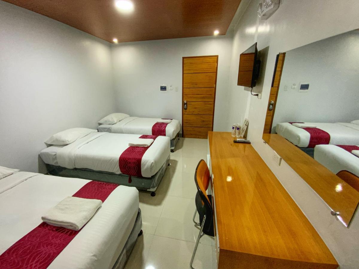 Icon Venue And Suites General Santos City エクステリア 写真